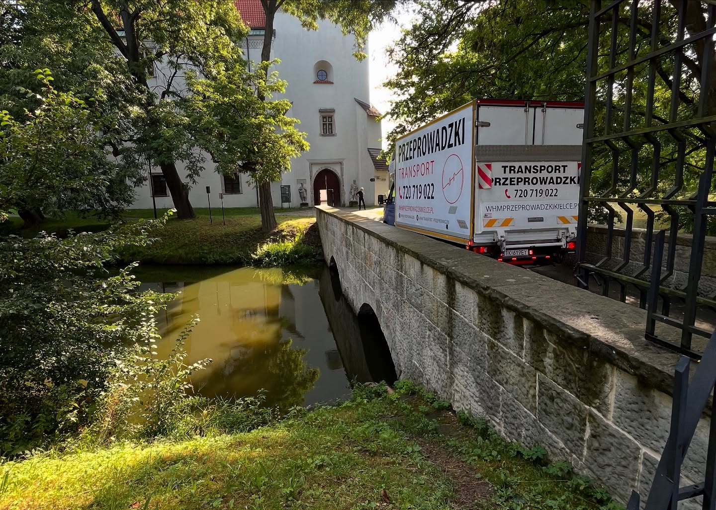 Transport fortepianu - WHM Transport Kielce